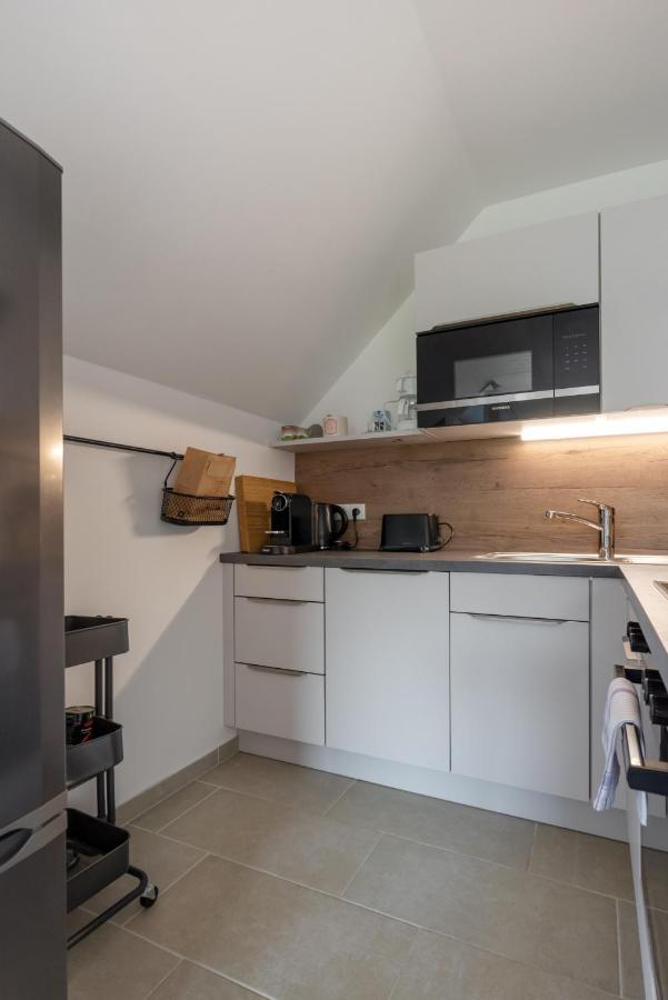 Gruene Ruhelage, 20 Minuten Ins Zentrum Und Parkgarage Viena Exterior foto