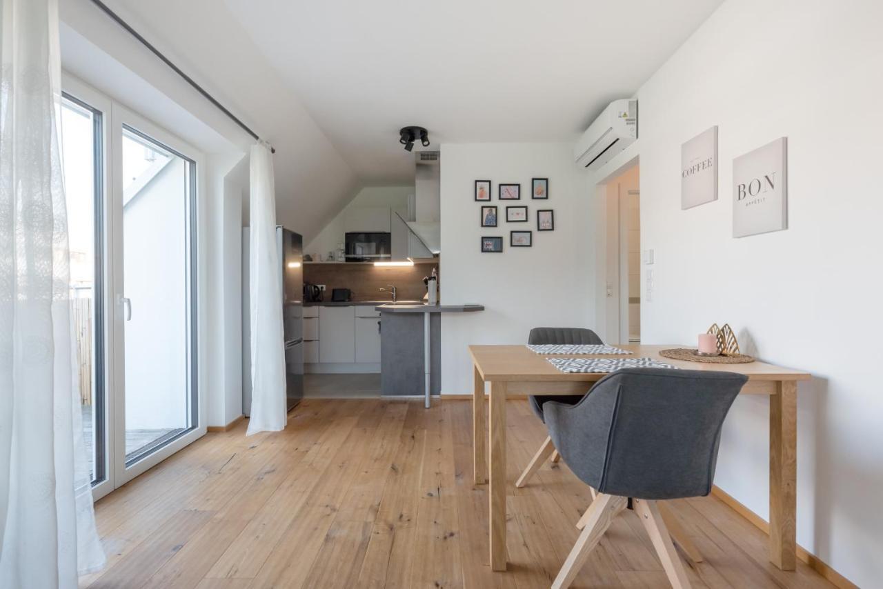 Gruene Ruhelage, 20 Minuten Ins Zentrum Und Parkgarage Viena Exterior foto