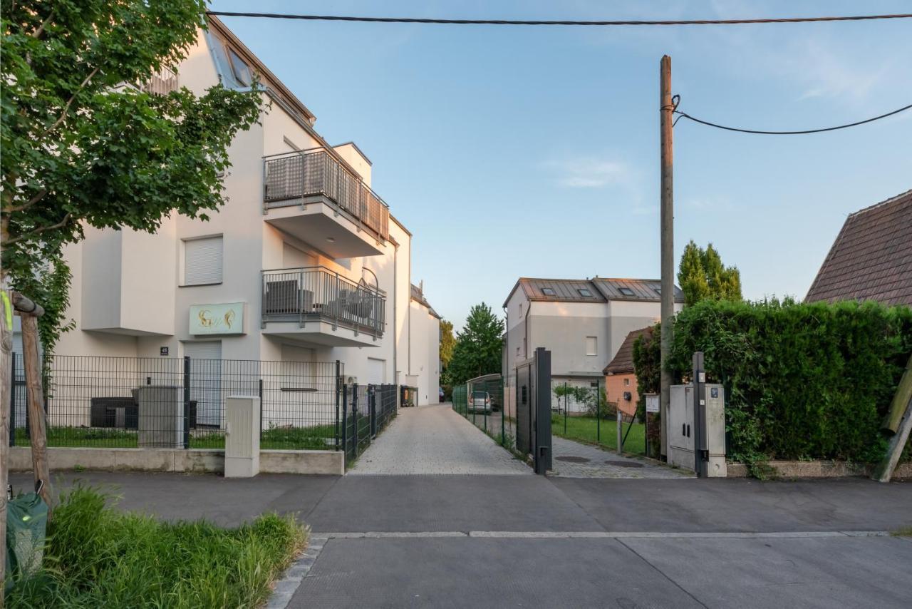Gruene Ruhelage, 20 Minuten Ins Zentrum Und Parkgarage Viena Exterior foto